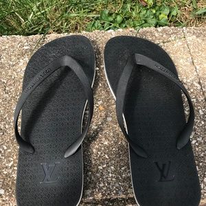 lv slippers mens price